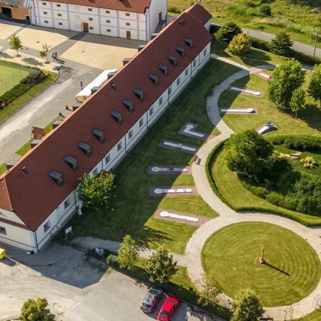 Dvůr Všerad